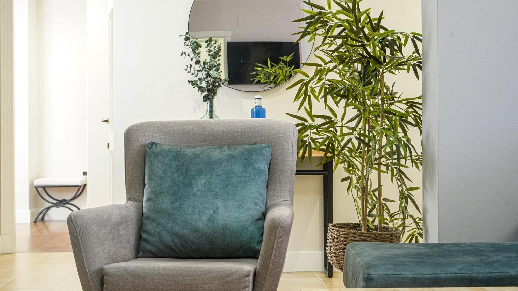 Apartamentos Puente Romano Suites Мерида Екстериор снимка