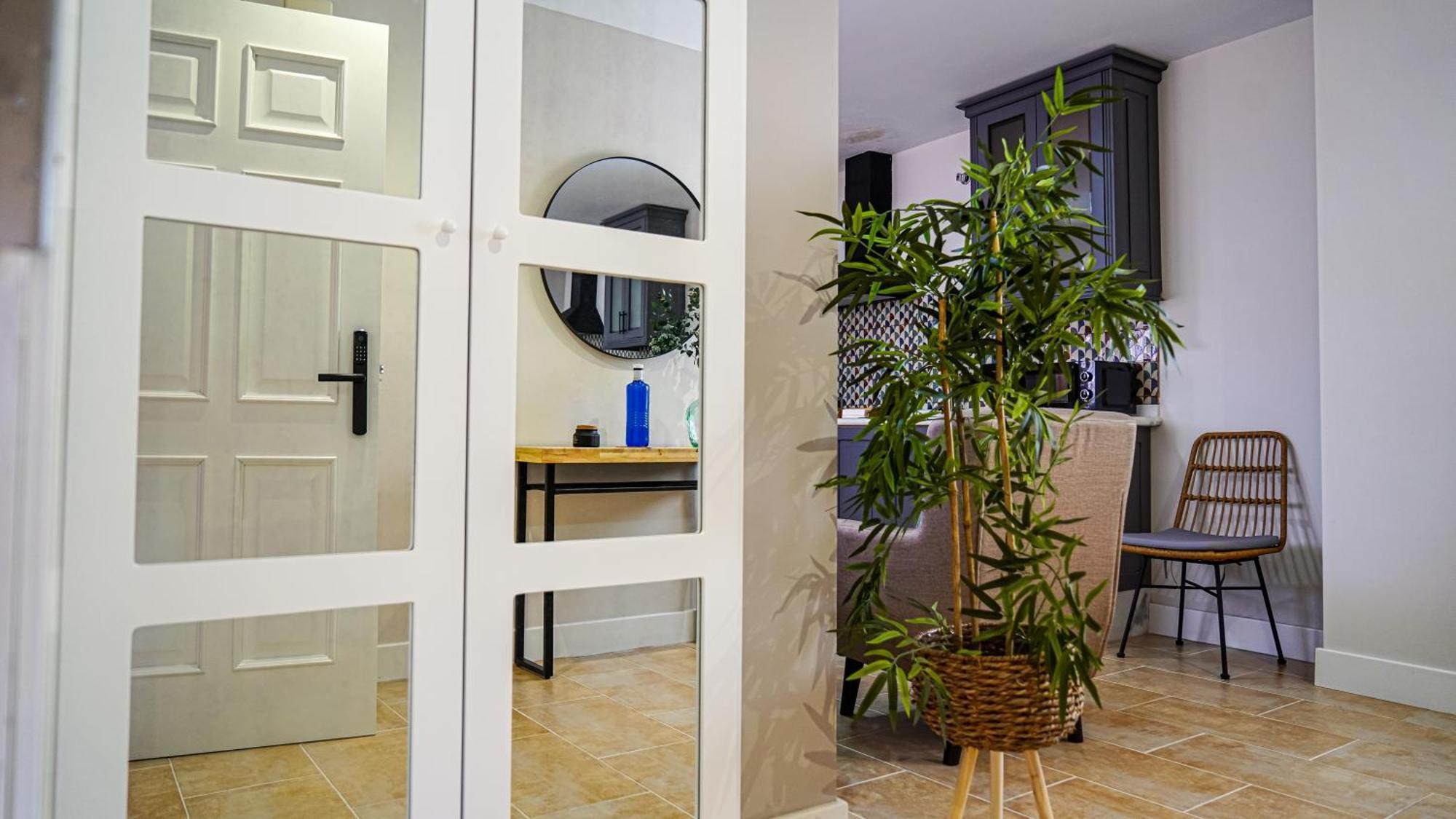 Apartamentos Puente Romano Suites Мерида Екстериор снимка