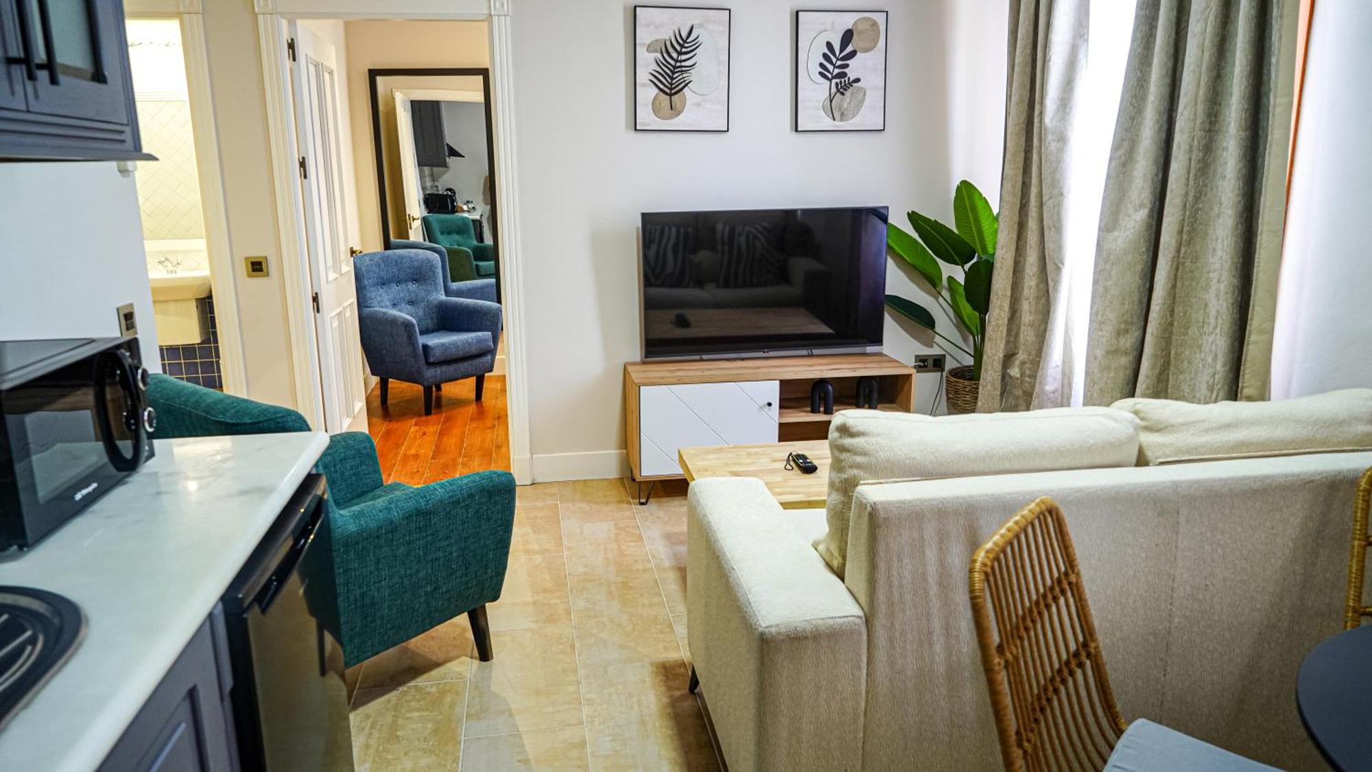 Apartamentos Puente Romano Suites Мерида Екстериор снимка