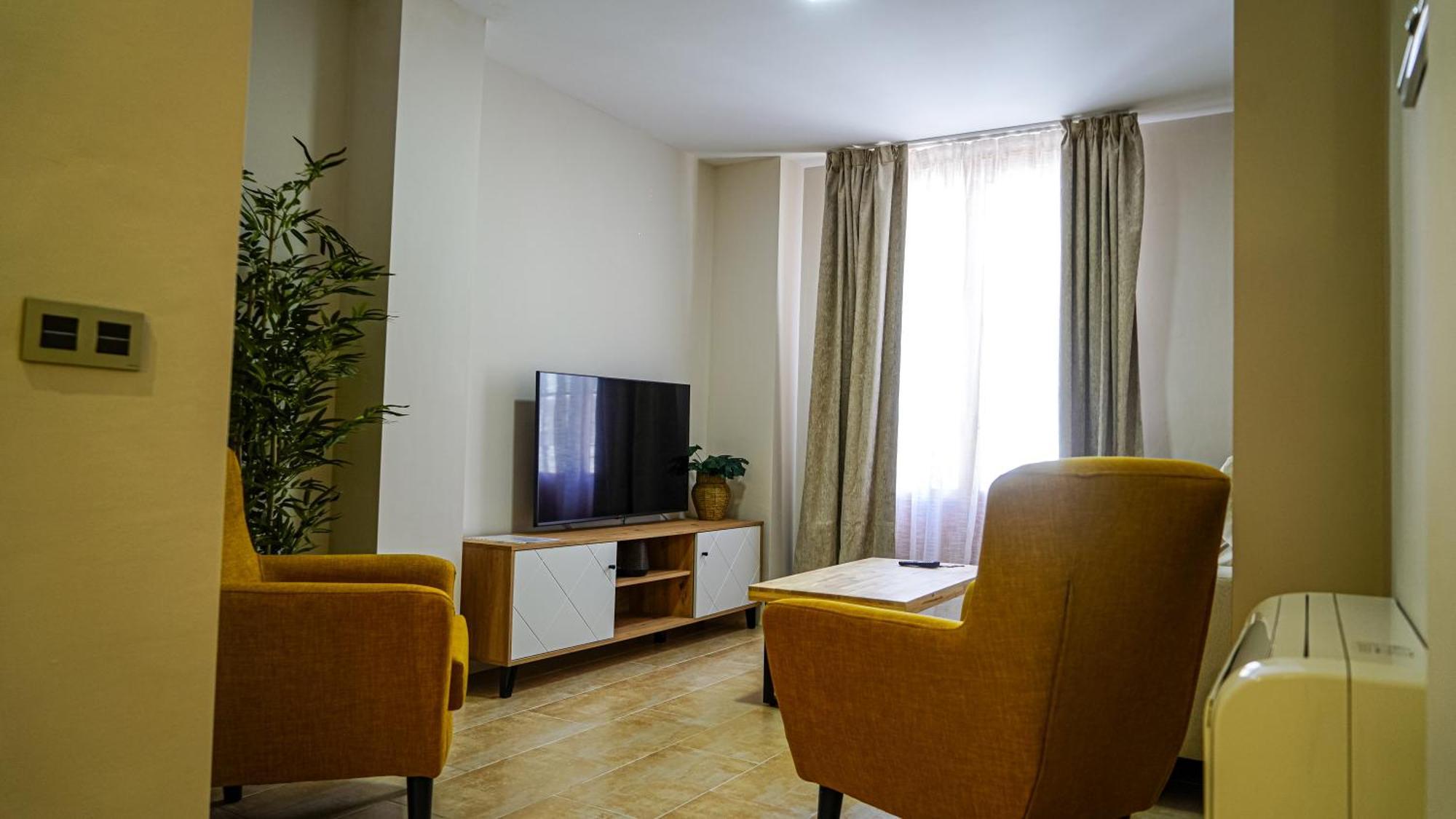 Apartamentos Puente Romano Suites Мерида Екстериор снимка