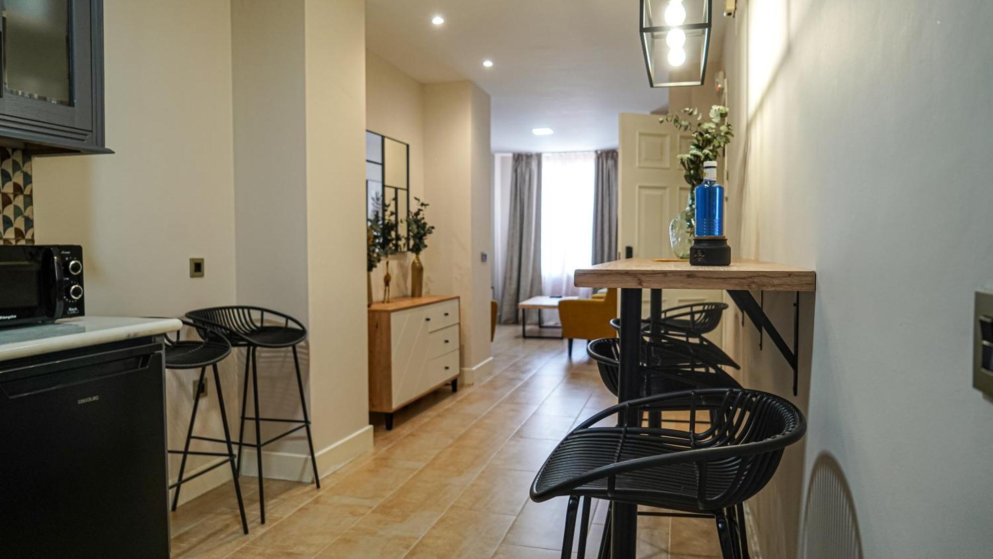 Apartamentos Puente Romano Suites Мерида Екстериор снимка