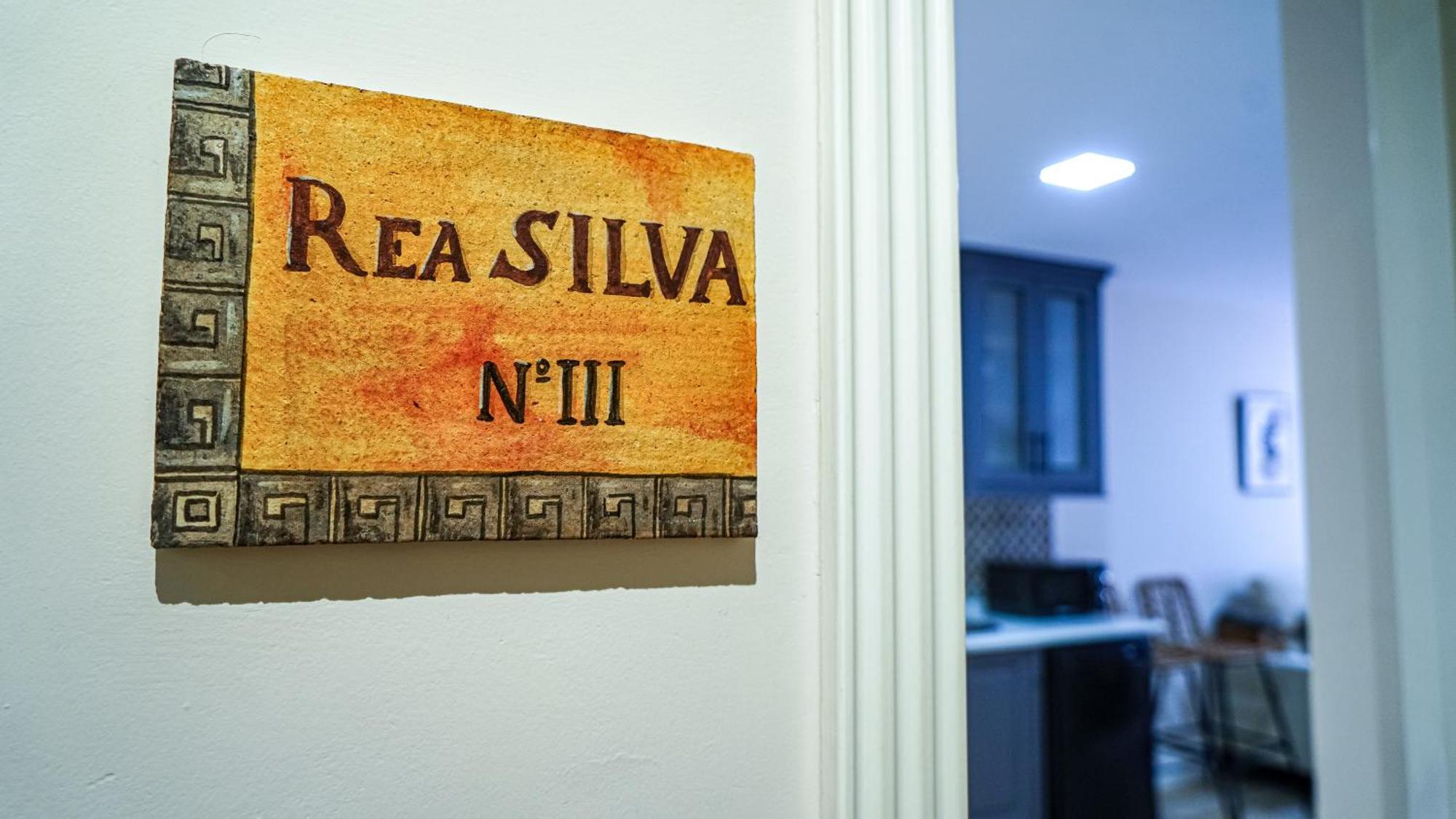 Apartamentos Puente Romano Suites Мерида Екстериор снимка